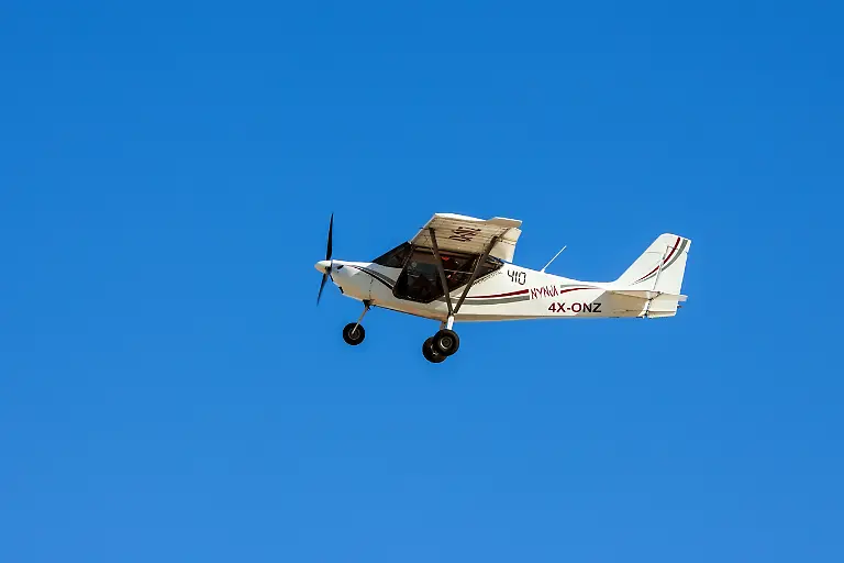SKYRANGER-LATRUN-ISRAEL-DECEMBER-21-Bestoff-aircraft-Nynja-on-fly-on-december-21-2013-Its-the-plane-made-from-aviation-quality-aluminium-The-Nynja-allows-rear-luggage-space
