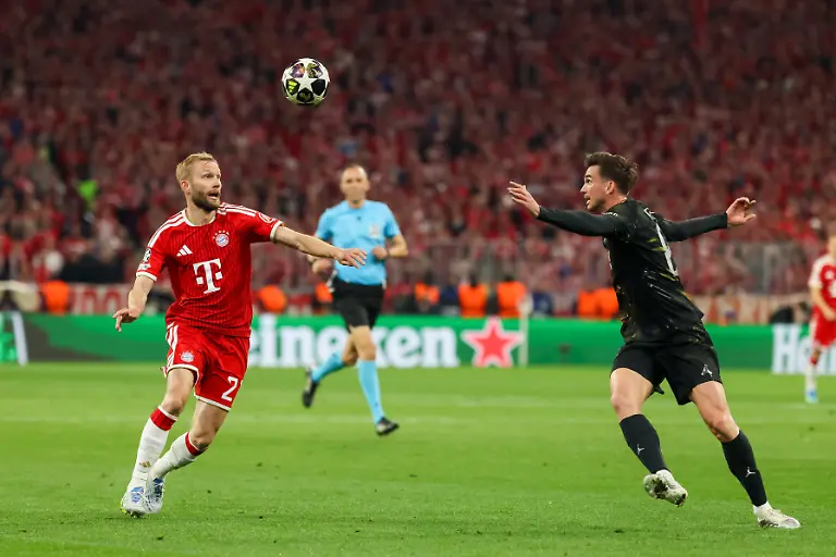 Konrad-Laimer-FC-FC-Bayern-Munich-27-mit-Lucas-Beraldo-Paris-St-Germain-04-GER-FC-FC-Bayern-Munich-vs-Paris-St-Germain-Fussball-UEFA-Champions-League-Halbfinale-Rueckspiel-Saison-2025-2026-06-05