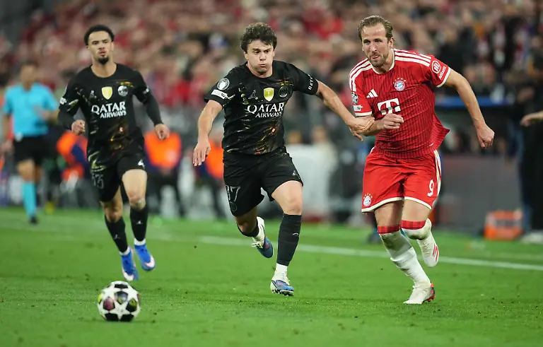 Joao-Neves-FC-Paris-Saint-Germain-and-Harry-Kane-Bayern-Munich-battle-for-the-ball-during-Bayern-Munich-and-PSG-UEFA-Champions-League-Semi-final-at-Allianz-Arena-Munich-Germany-on-May-6-2026-Thor-Wegner-DeFodi-Images