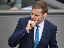 Entlastung von Versicherten: CDU-Vorstoß: Nicht alle Bürgergeldbezieher sollen gleiche Kassenleistungen bekommen