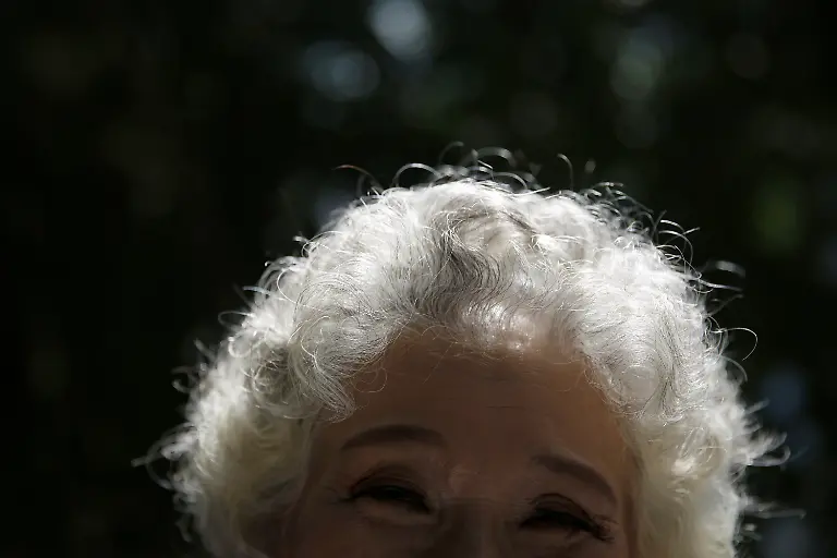 2020-08-13T094949Z-1602421572-RC2XCI9T3S1F-RTRMADP-3-HEALTH-CORONAVIRUS-CHINA-FASHION-GRANNIES