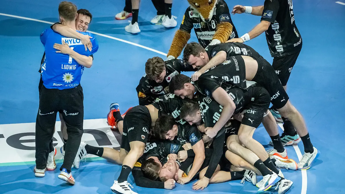 Handball-Berlin-06-05-2026-Saison-2025-2026-Championsleague-Champions-League-Maenner-Herren-Viertelfinale-Rueckspiel-Fuechse-Berlin-One-Veszprem-HC-Fuechse-gewinnen-im-Siebenmeterwerfen-Mathias-Gidsel-Fuechse-Berlin-No