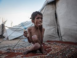 Krise trifft Kinder und Frauen: Ärzte ohne Grenzen: Israel lässt Menschen in Gaza absichtlich hungern