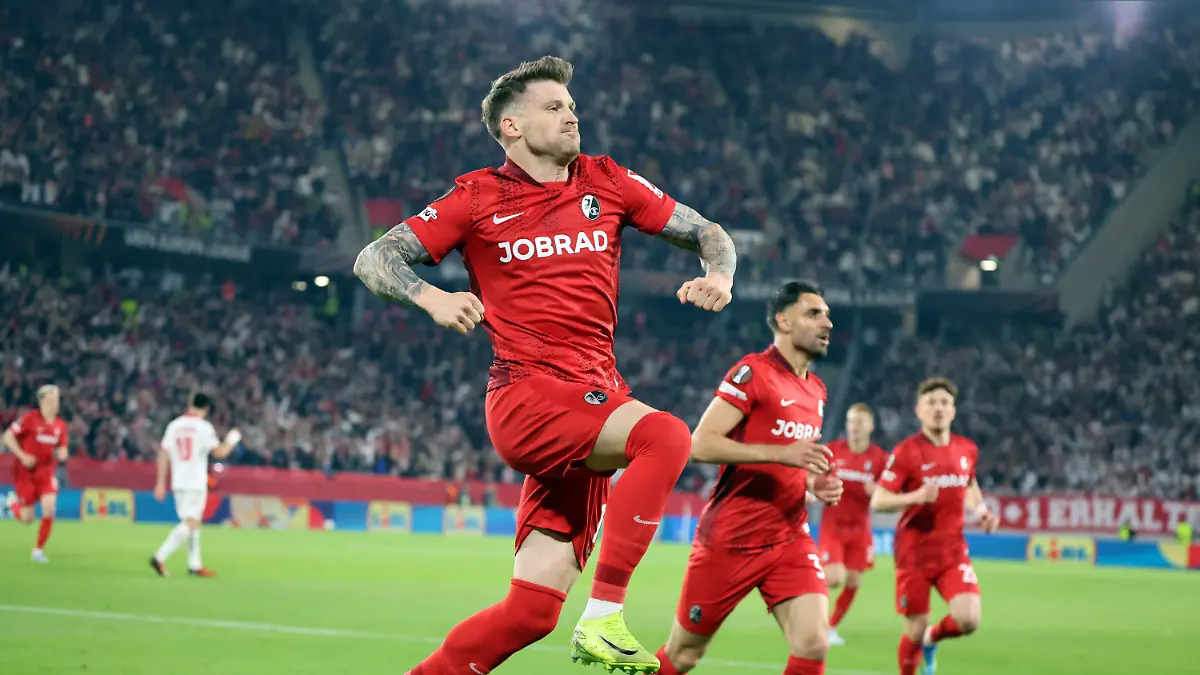 Deutschland-Freiburg-07-05-2026-Fussball-Europa-League-Saison-2025-2026-Halbfinale-SC-Freiburg-SC-Braga-Lukas-Kuebler-SC-Freiburg-Jubel-Tor-1-0-Kuebler