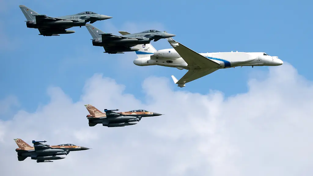 8963272778d666aa8aa60f0b97238172