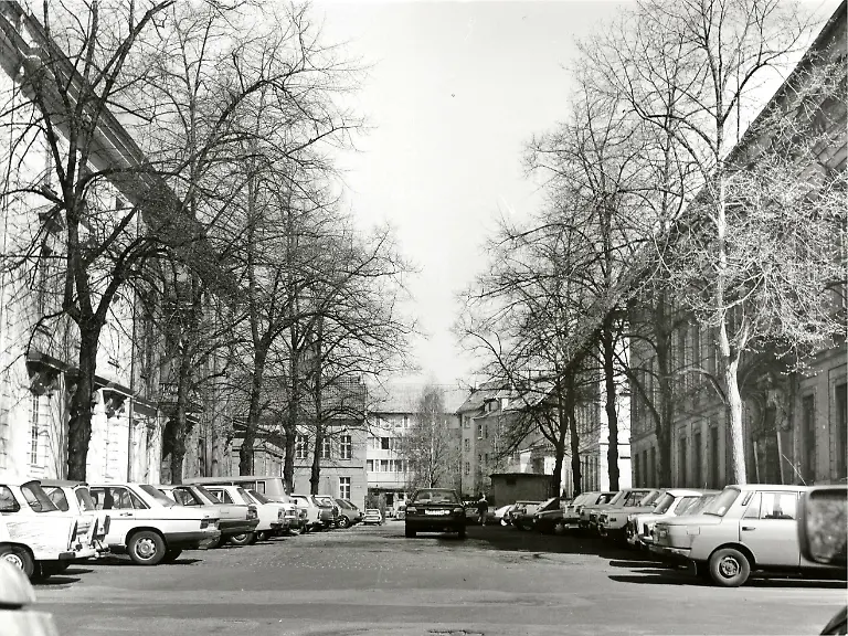 2 1991 Am Neuen Markt DOK-P-698© LHP Vera Futterlieb