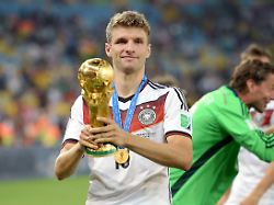 Weltmeister amüsiert sich: Müller: "... dann hat Nagelsmann eine Meise"