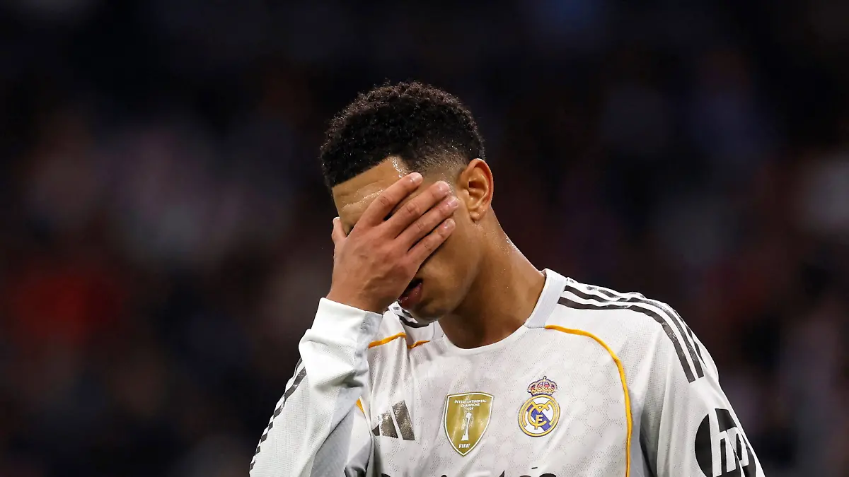 2025-12-10T220208Z_1282325875_UP1ELCA1OSVO1_RTRMADP_3_SOCCER-CHAMPIONS-RMA-MCI