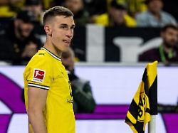 Riera verliert sein „Endspiel“: BVB-Doppelschlag kontert Frankfurts Blitztor