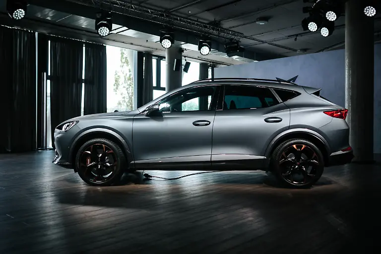 cupra-rebelmedia-davidhaase-2020-highres-print-1012-HQ