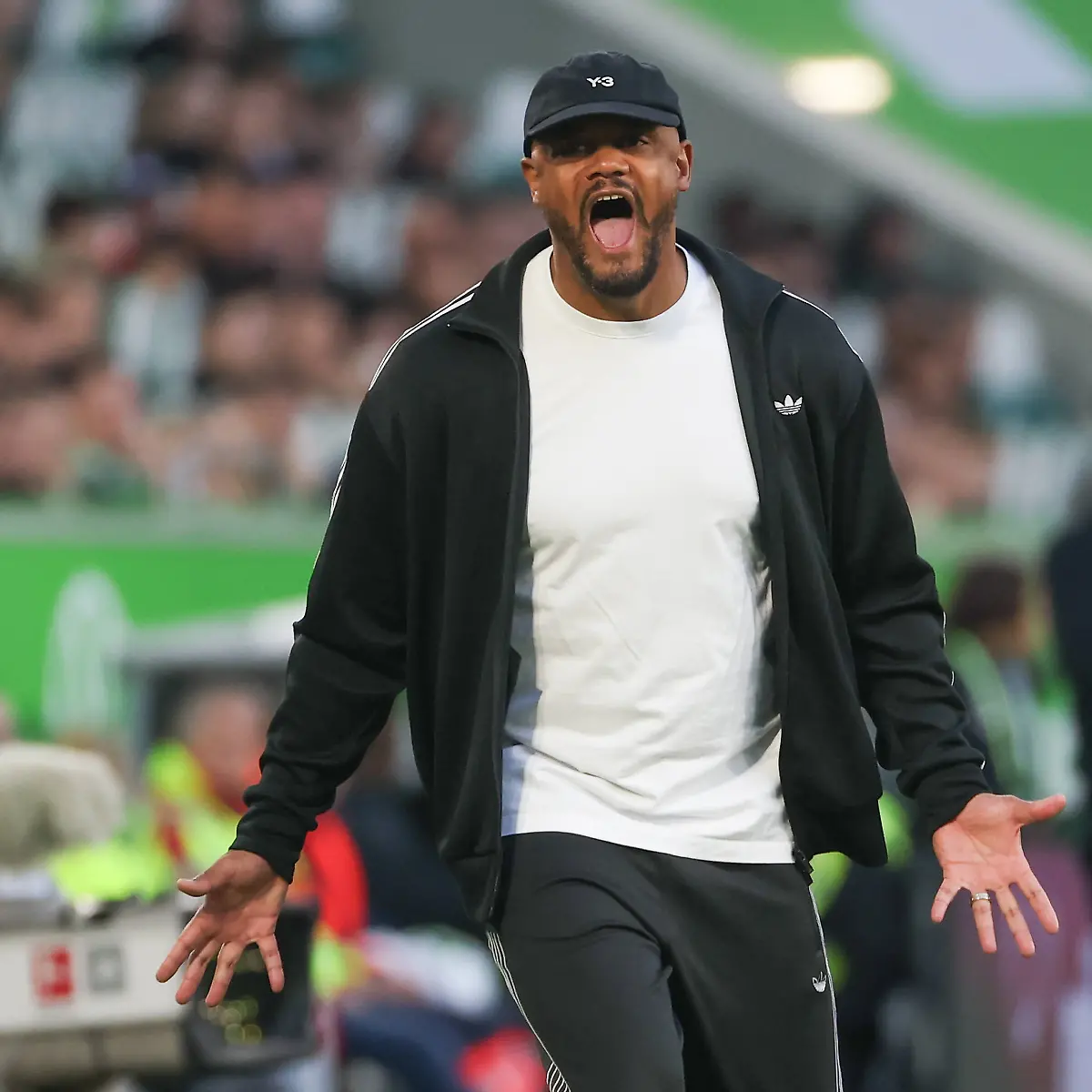 1-Bundesliga-VfL-Wolfsburg-FC-Bayern-Muenchen-am-09-05