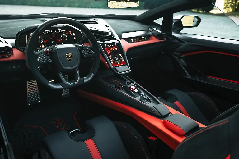 Lambo_Feno_Roadster_6