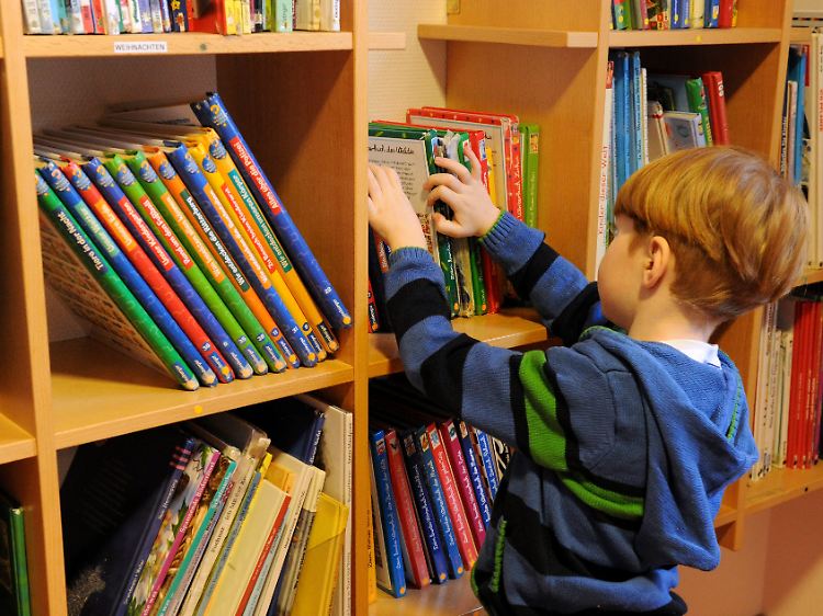 Gerade Schulen in sozialen Brennpunkten sollten zu Ganztagsschulen ausgebaut werden, heißt es in der Studie.