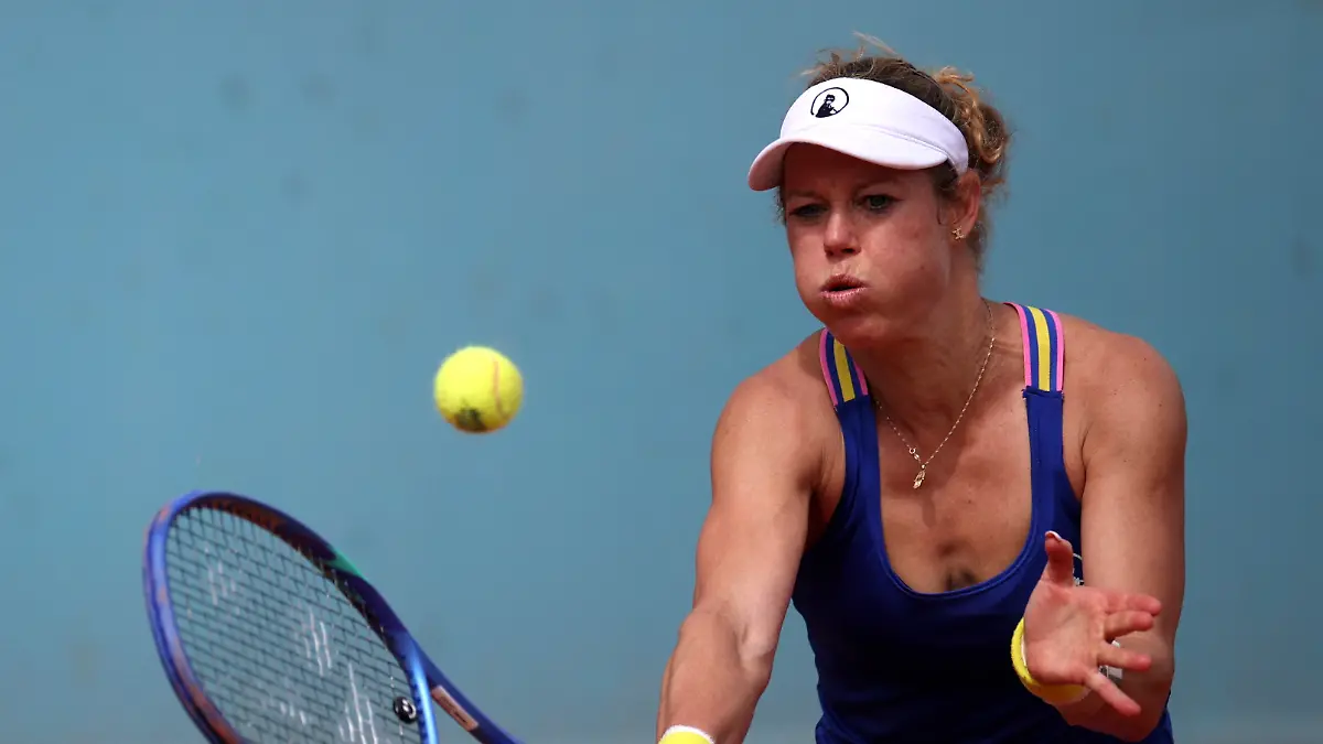 Tennis-Madrid-Open-Park-Manzanares-Madrid-Spain-April-23-2026-Germany-s-Laura-Siegemund-in-action-during-her-round-of-64-match-against-Italy-s-Jasmine-Paolini-REUTERS-Isabel-Infantes