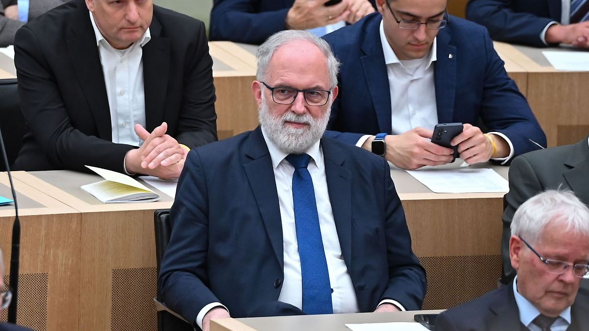Baden-WürttembergStreit im Landtag: AfD pocht auf Vizeposten