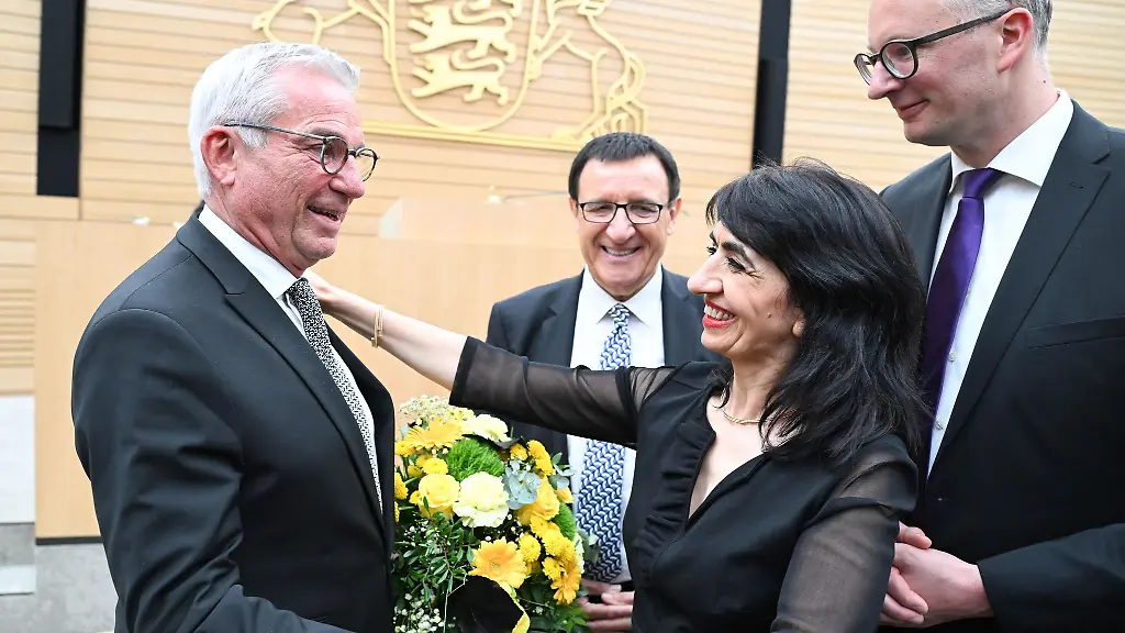 Muhterem-Aras-von-den-Gruenen-ist-kuenftig-Vizepraesidentin-des-Landtags