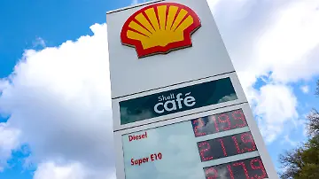 589073879