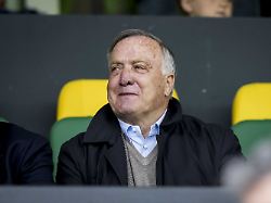 2026 05 03 14 21 18 SITTARD Dick Advocaat Vor Dem Niederlaendischen Eredivisie Spiel Zwischen Fortuna Sittard Und Feyenoord Im Fortuna Sittard Stadion Am 3 Mai 2026 In Sittard Niederlande