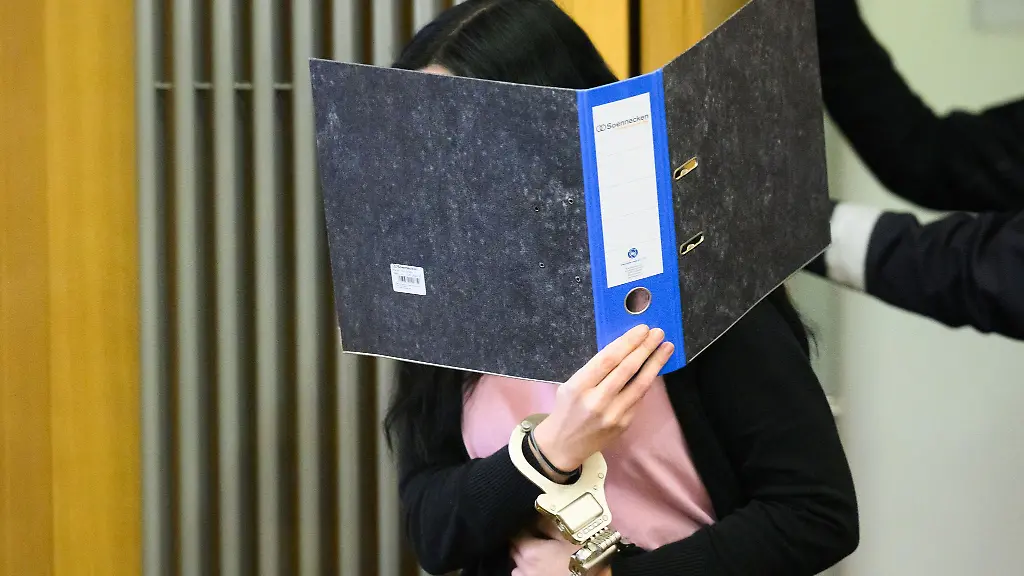 Die-Angeklagte-wies-vor-Gericht-einen-Toetungsplan-zurueck