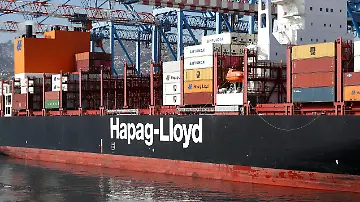 epi_1012562634_REUTERSFOTO_2026-04-08T101100Z 1155090300 RC2KF5ASYR8T RTRMADP 3 IRAN-CRISIS-SHIPPING-HAPAG-LLOYD.JPG_FILE PHOTO_ Hapag-Ll