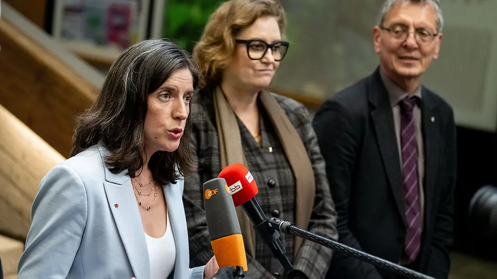 Es-sei-derzeit-schwer-zu-sagen-wann-das-Gebaeude-wieder-oeffnen-kann-sagt-die-Praesidentin-der-Universitaet