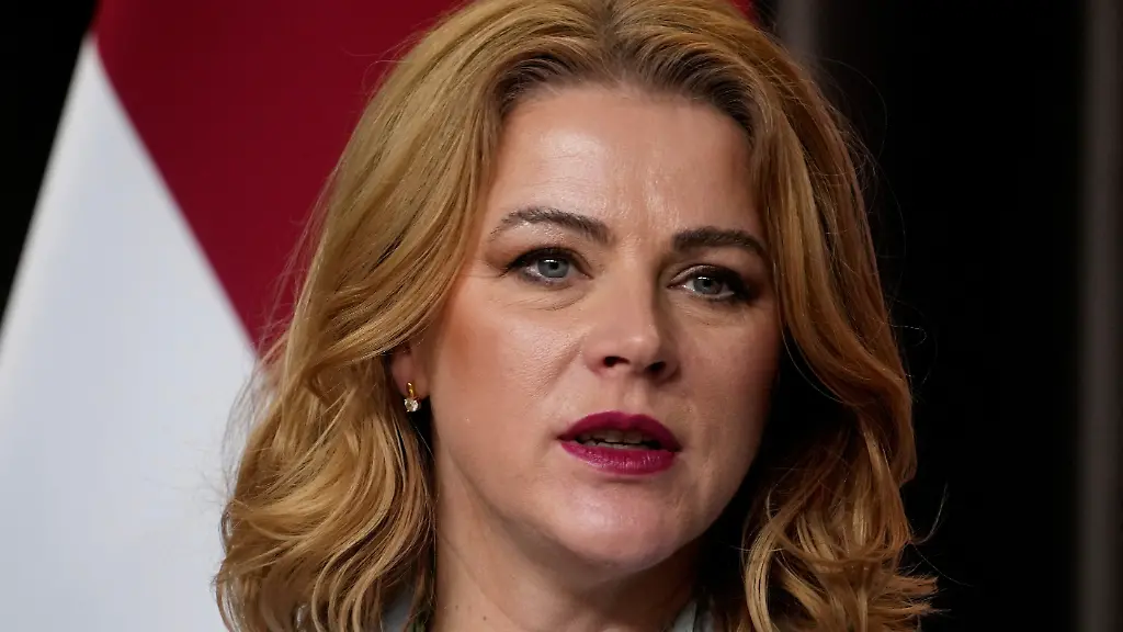 Latvian-Prime-Minister-Evika-Silina-attends-a-news-conference-during-Baltic-Prime-Ministers-meeting-in-Tallinn-Estonia-April-17-2026