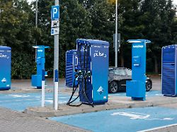 Portal geht online: Förderprämie für E-Autos kann ab Dienstag beantragt werden