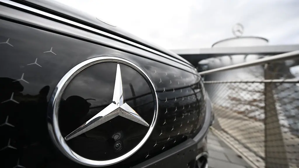 Der-Verkaufsprozess-fuer-die-konzerneigenen-Autohaeuser-von-Mercedes-Benz-schreitet-voran-auch-im-Suedwesten