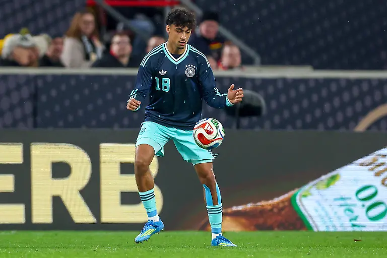 30-03-2026-Fussball-Laenderspiel-Deutschland-Ghana-MHP-Arena-Stuttgart-Saison-2025-2026-Nathaniel-Brown-GER-18-DFB-regulations-prohibit-any-use-of-photographs-as-image-sequences-and-or-quasi-video