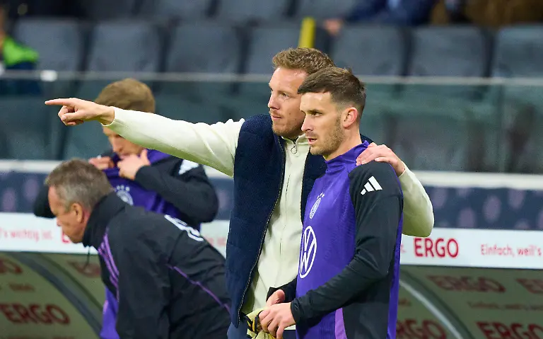 DFB-headcoach-Julian-Nagelsmann-Bundestrainer-Nationaltrainer-Pascal-Gross-DFB-5-in-the-friendly-match-GERMANY-NETHERLANDS-2-1-DEUTSCHLAND-NIEDERLANDE-2-1-in-preparation-for-European-Championships-2024-on-Mar-26-2024-in-Frankfurt-Germany