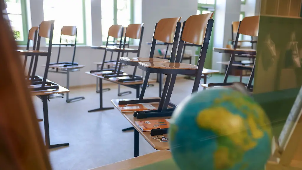 Mit-Arbeitszeitkonten-gegen-den-Unterrichtsausfall