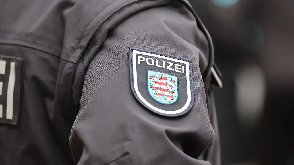 In-Jena-Kahla-Saalfeld-und-Gera-setzte-die-Polizei-am-Dienstag-Durchsuchungsbeschluesse-um
