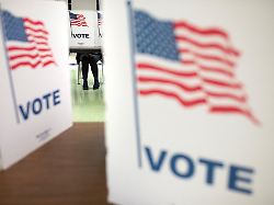 Bild: Rückschlag für die Demokraten: Supreme Court verbietet neuen Wahlkreiszuschnitt in Virginia