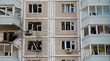 2026-05-17T084201Z_845336686_RC2UALA84PQG_RTRMADP_3_UKRAINE-CRISIS-RUSSIA-DRONES-MOSCOW