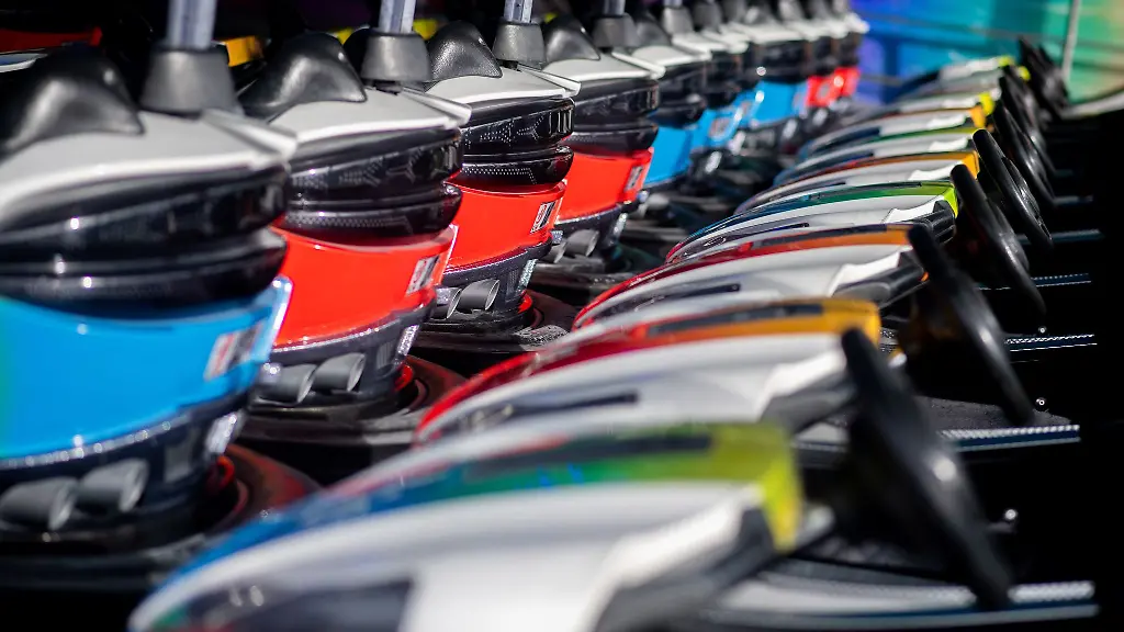 Die-drei-Maenner-meldeten-sich-bei-der-Polizei-um-den-Diebstahl-des-Autoscooters-zu-gestehen