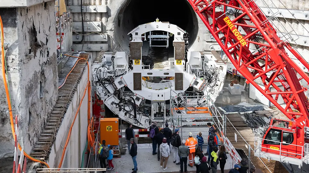 Nach-einer-Zwangspause-hat-die-Tunnelbohrmaschine-Paulina-noch-100-Meter-Stoerzone-vor-sich