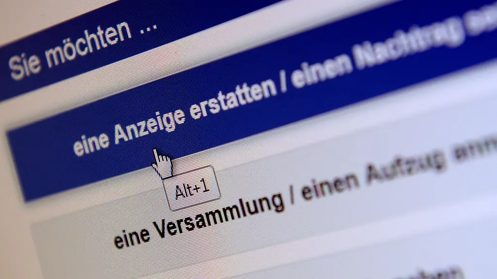 Eine-Anzeige-elektronisch-erstatten-und-nicht-erst-einen-Beamten-im-Revier-aufsuchen-das-machen-immer-mehr-Menschen-in-Sachsen-Anhalt