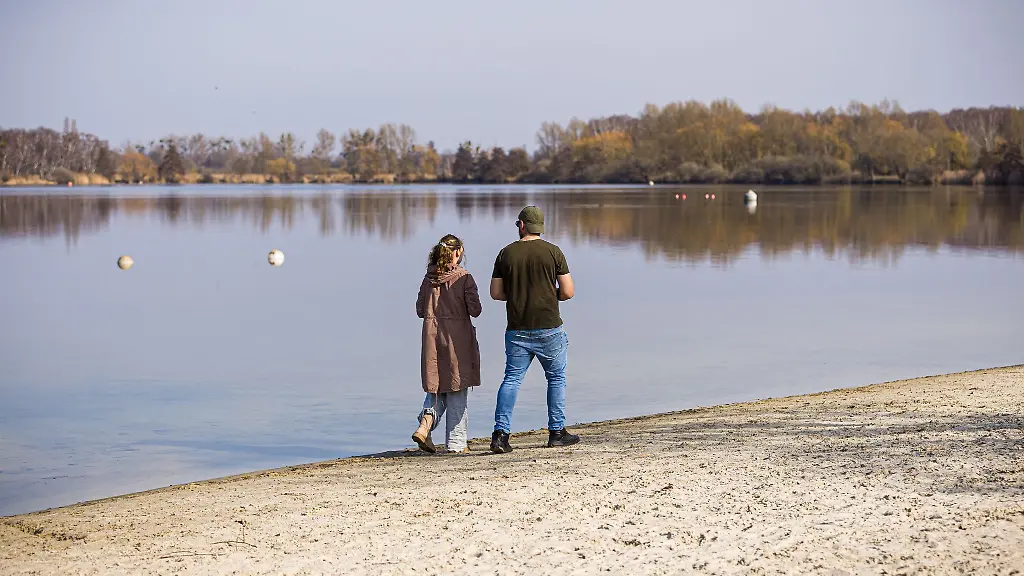 Das-Wetter-in-Niedersachsen-und-Bremen-bleibt-auch-zur-Mitte-der-Woche-wechselhaft-es-wird-aber-zunehmend-waermer