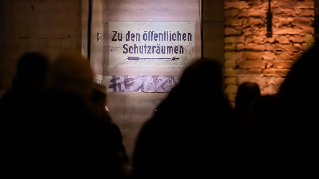Der-gemeinnuetzige-Verein-Berliner-Unterwelten-macht-alte-Bunkeranlagen-wieder-zugaenglich-und-informiert-ueber-ihre-Geschichte
