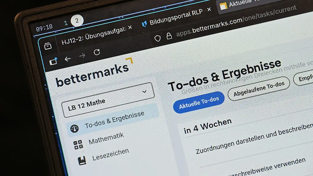 Mathematik-in-der-Schule-zu-lernen-faellt-nicht-allen-Maedchen-und-Jungen-leicht-Eine-neue-digitale-Plattform-soll-ihnen-in-Hessen-dabei-innovativ-helfen