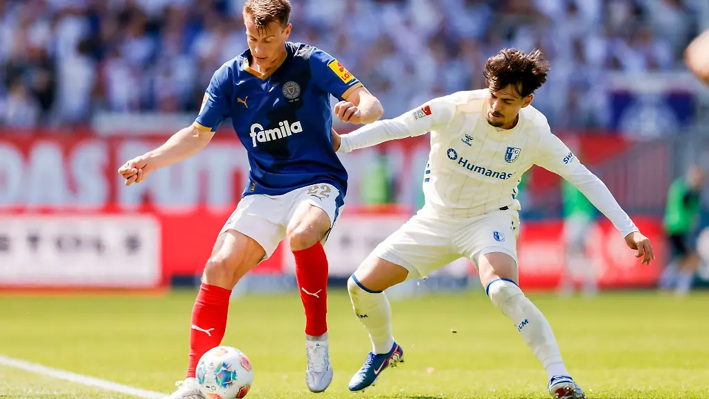 Stefan-Schwab-wird-Holstein-Kiel-in-diesem-Sommer-verlassen