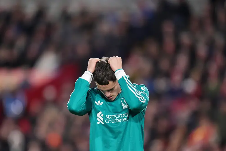 Fussball-Maenner-Premier-League-FC-Brentford-FC-Liverpool-Gtech-Community-Stadium-Liverpools-Florian-Wirtz-reagiert
