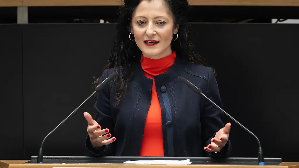 Berlin-will-das-Vergabegesetz-fuer-oeffentliche-Auftraege-aendern-um-eine-bessere-Tarifbindung-der-Unternehmen-zu-erreichen
