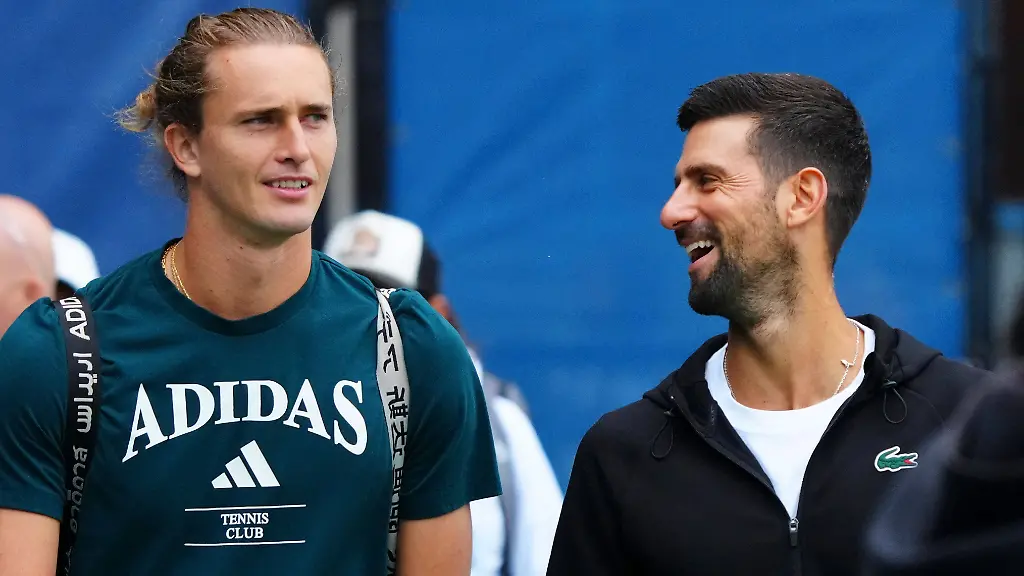 Alexander-Zverev-and-Novak-Djokovic-2025-US-Open-Thursday-Previews-USTA-Billie-Jean-King-National-Tennis-Center-New-York-USA-21-Aug-2025New-York-Flushing-Meadows-PUBLICATIONxINxGERxSUIxAUTxHUNxGRExMLTxCYPxROUxBULxUAExKSAxCHNxDENxINDxITAxPORxESPxSWExTURxMEXxCOLxVENxPERxECUxBRAxARGxCHIxURUxPARxPANxONLY-Copyright-xJavierxGarcia-Shutterstockx-15450990b