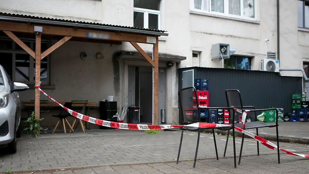 Das-Opfer-wurde-schwer-verletzt-in-ein-Krankenhaus-gebracht