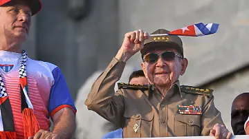 AFP__20250501__447A8DU__v1__HighRes__CubaPoliticsSocialLabourMayDayDemo