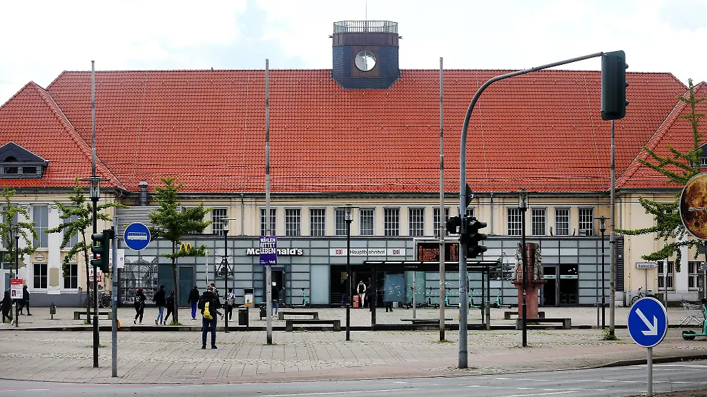 Bauarbeiten-am-Gleis-6-am-Bahnhof-von-Wanne-Eickel-in-Herne-haben-in-den-kommenden-Tagen-enorme-Auswirkungen