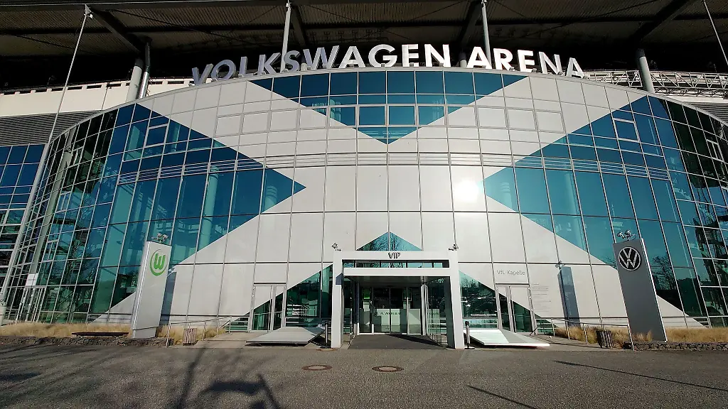 In-der-Relegation-entscheidet-sich-ob-es-in-der-Volkswagen-Arena-weiter-Erstliga-Fussball-gibt