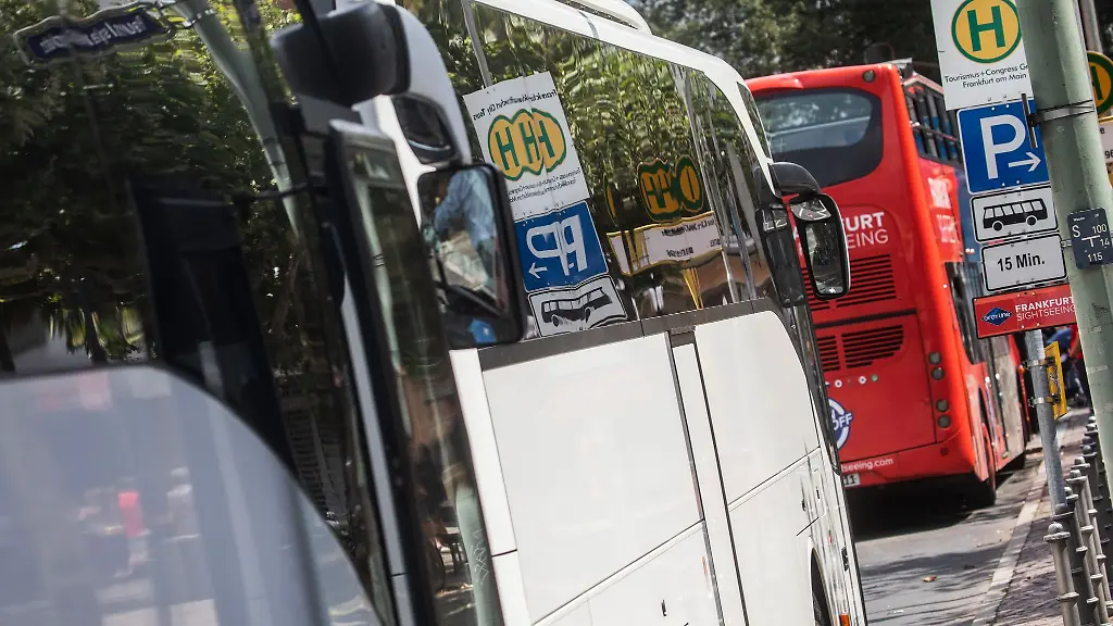 Fast-jeder-fuenfte-Bus-der-beim-TUeV-geprueft-wurde-hatte-vergangenes-Jahr-erhebliche-Maengel
