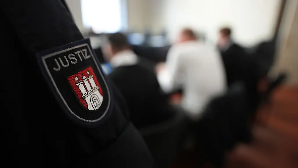Der-wegen-Koerperverletzung-im-Amt-angeklagte-Polizeibeamte-wird-vom-Landgericht-freigesprochen